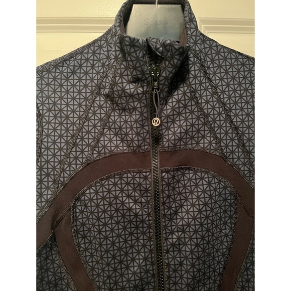 Lululemon Blue Patterned Zip Up - Picture 2 of 4